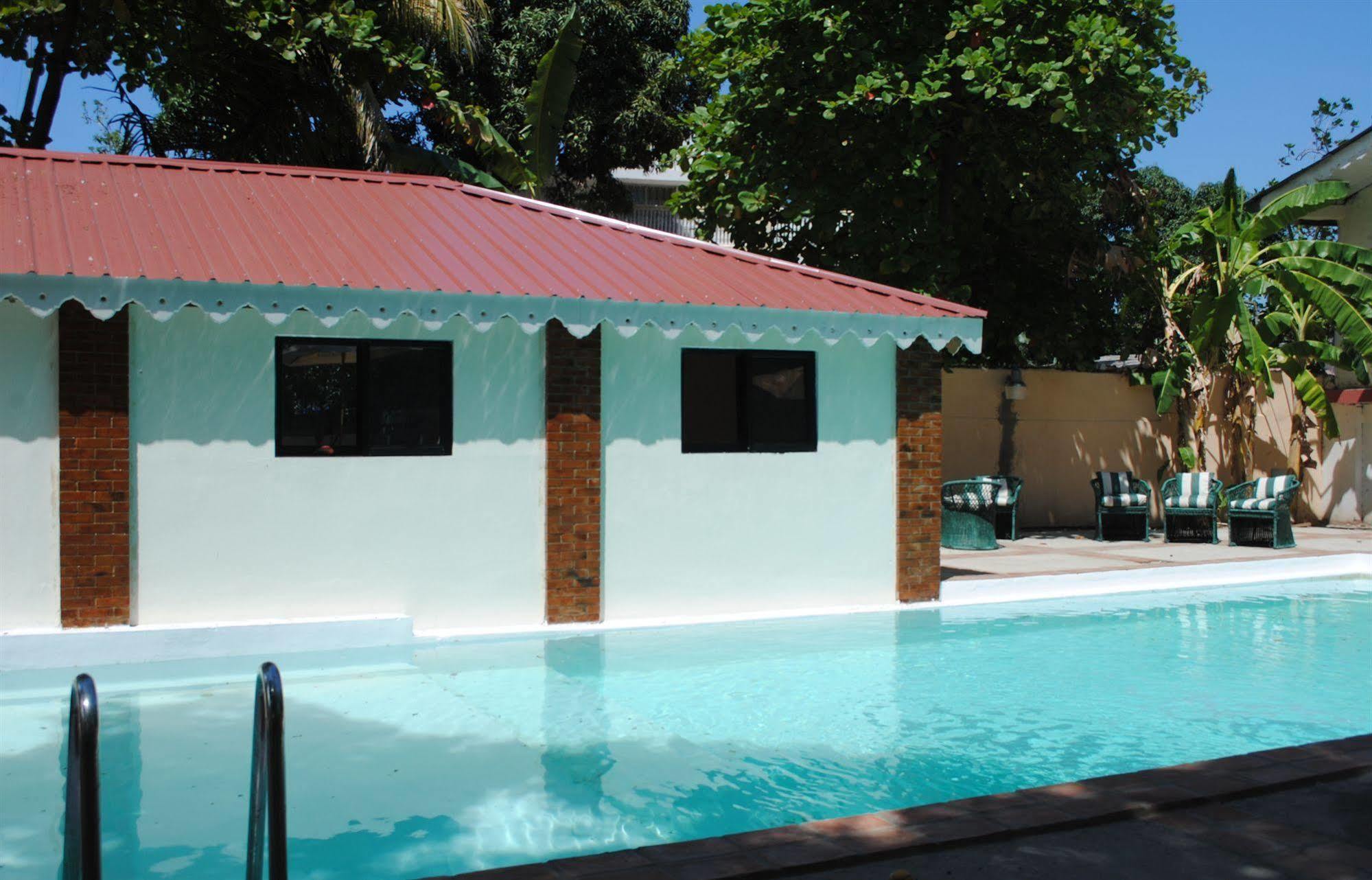 Hotel Imperial Cap-Haïtien 外观 照片
